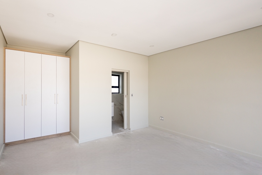 4 Bedroom Property for Sale in Sandown Western Cape